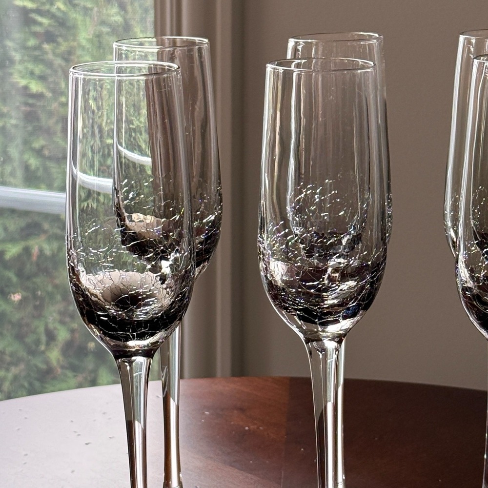 Pier 1 Crackle Glass Champagne Flutes Smoke Gray Clear Stem Set of 6 EUC Barware - Picture 2 of 6